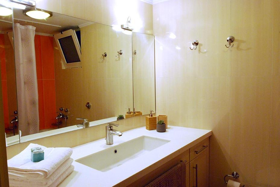 Heraklion Center Boutique 3 Bedroom Apartment Penelope Екстер'єр фото