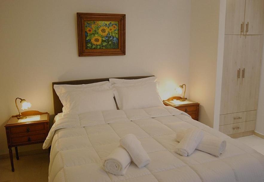 Heraklion Center Boutique 3 Bedroom Apartment Penelope Екстер'єр фото